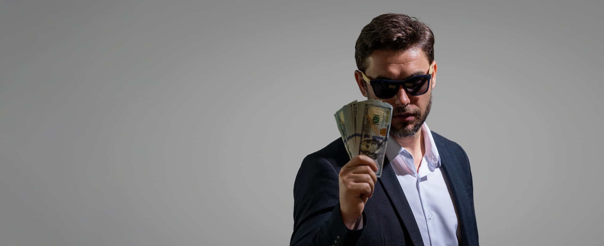 Dating Advice for Single Rich Women: How to Find a Genuine Partner